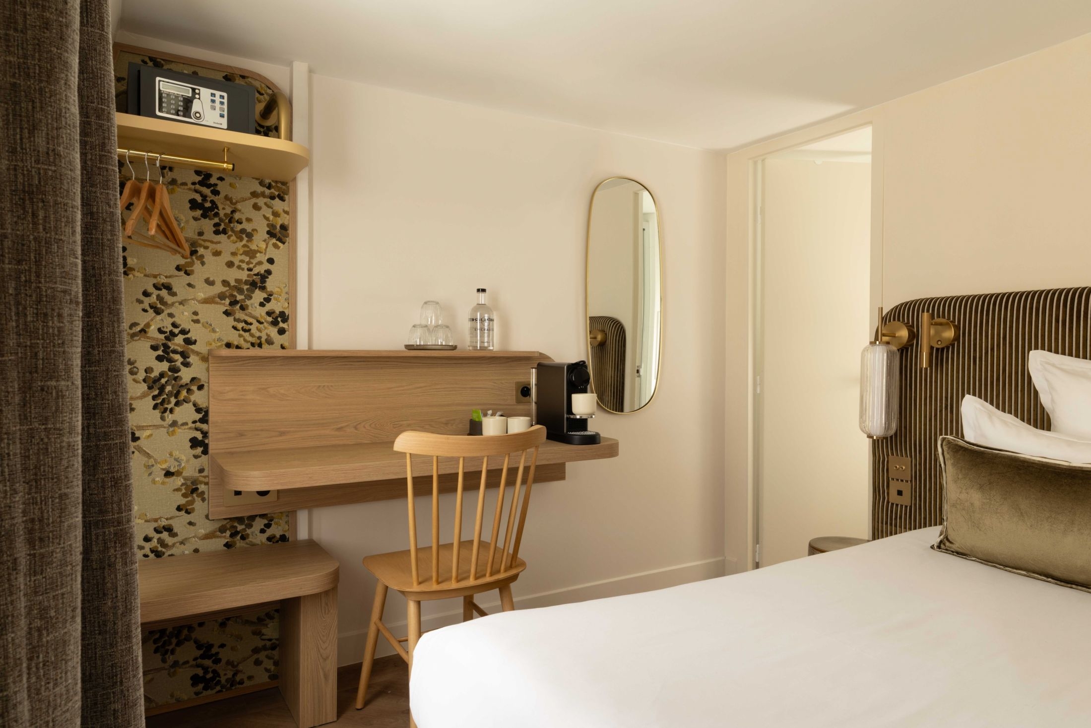 chambre triple paris 9 hotel be onrii cite bergere 3 personnes 3 adultes