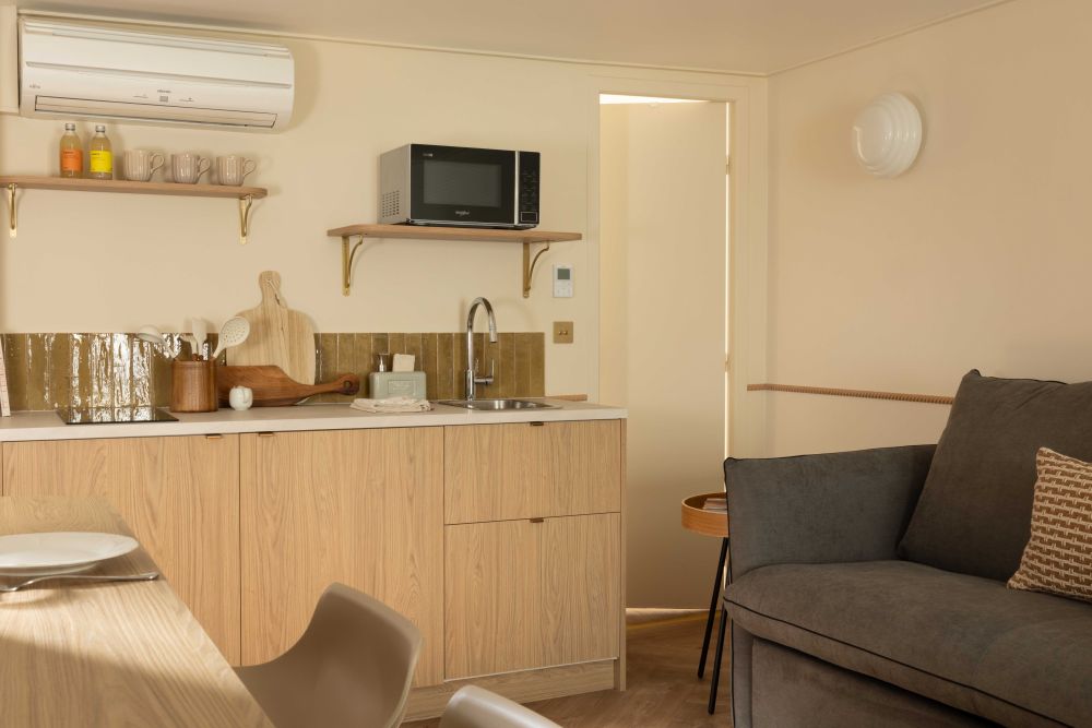 Be onrii studio familial kitchen cuisine paris 9 cite bergere 